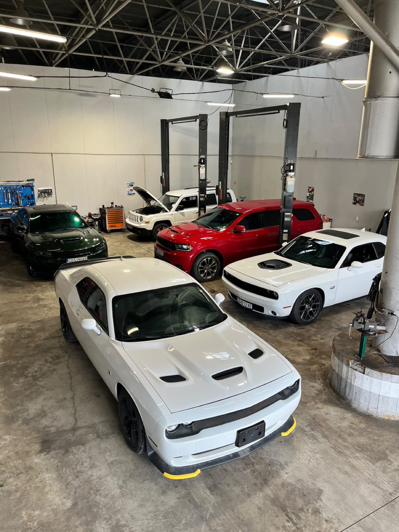 Auto truck service