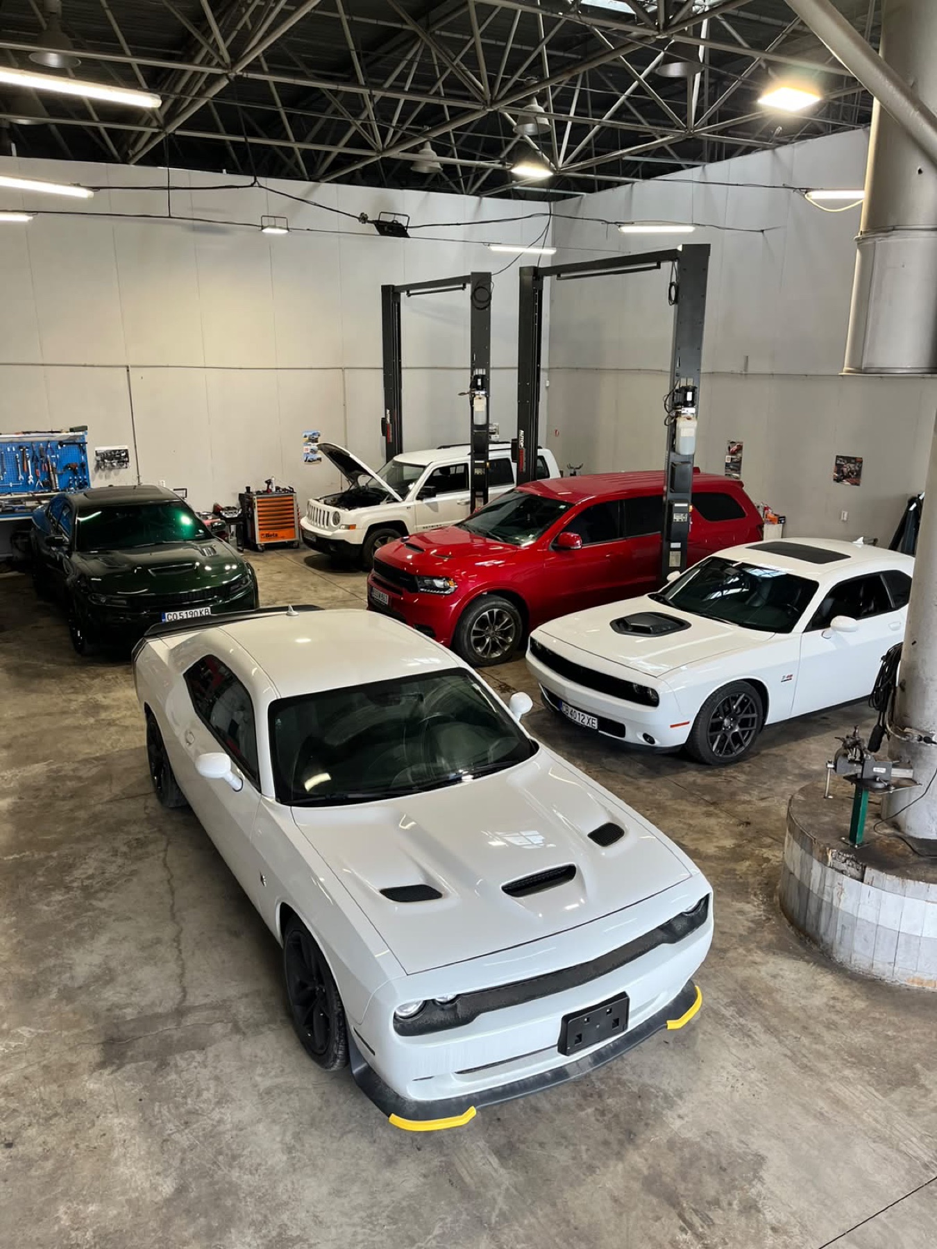 Auto truck service